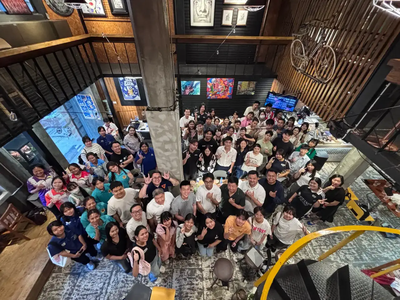 ผู้เข้าร่วม Korat Policy Hack 2026 ถ่ายภาพหมู่